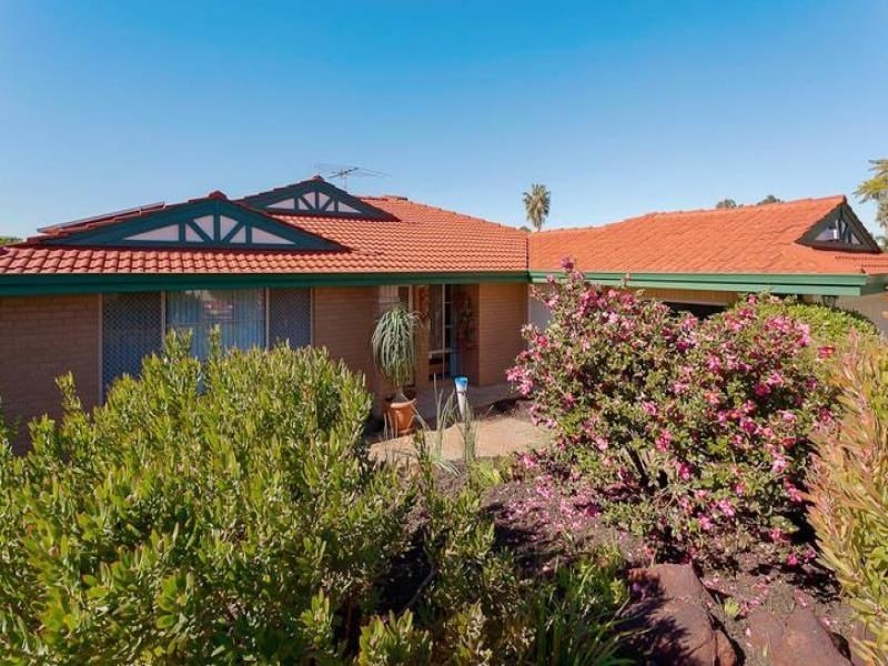 16 Gilbertson Road, Kardinya WA 6163