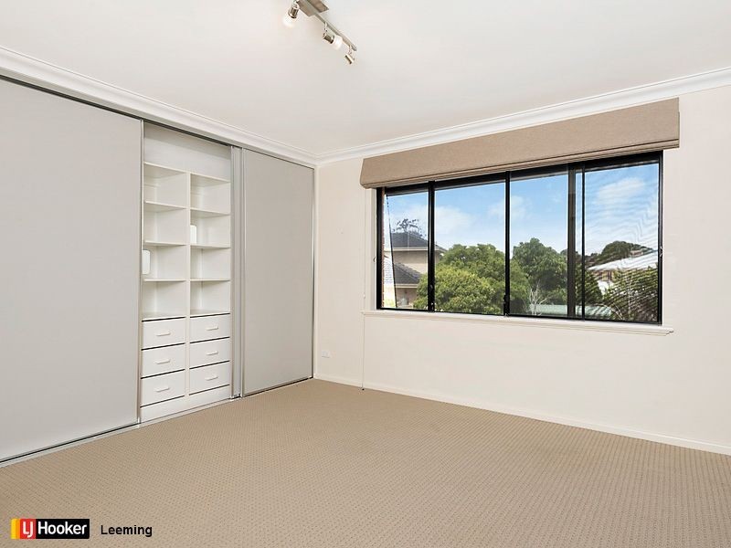 16 McCullock Rise, Bull Creek WA 6149