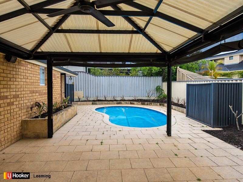 16 McCullock Rise, Bull Creek WA 6149