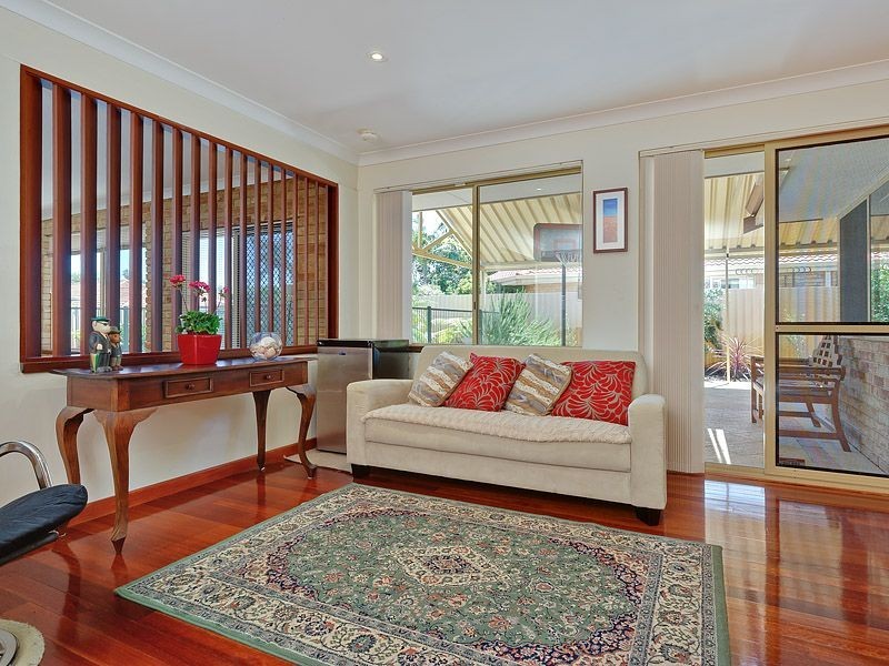 6 Stainton Place, Leeming WA 6149
