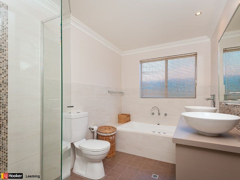 23 Sierra Chase, Leeming WA 6149