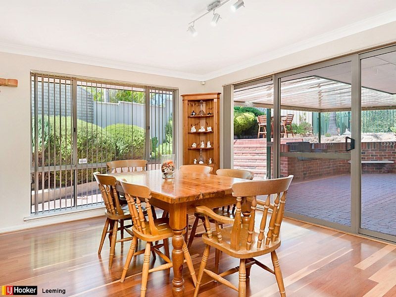 23 Sierra Chase, Leeming WA 6149
