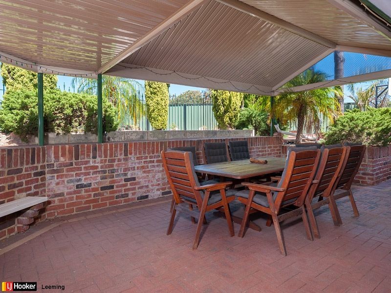 23 Sierra Chase, Leeming WA 6149