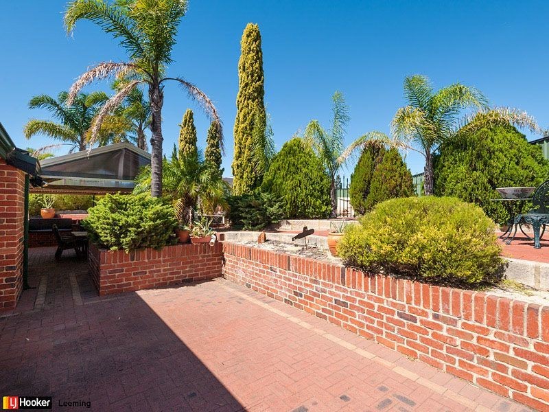 23 Sierra Chase, Leeming WA 6149