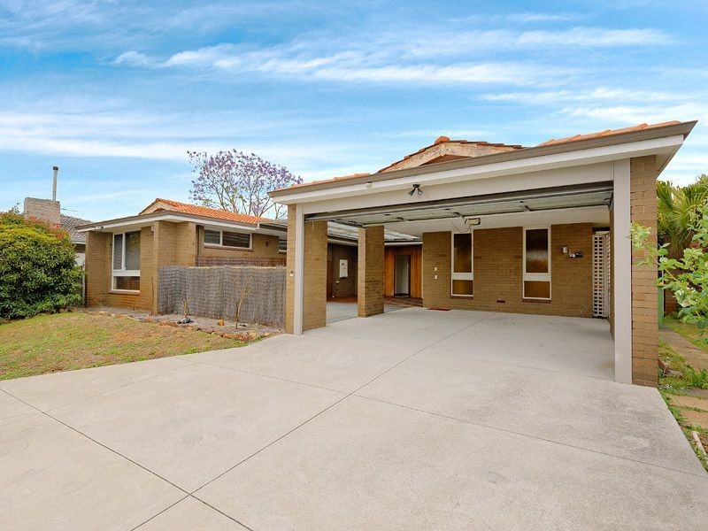 4 Verbena Road, Willetton WA 6155