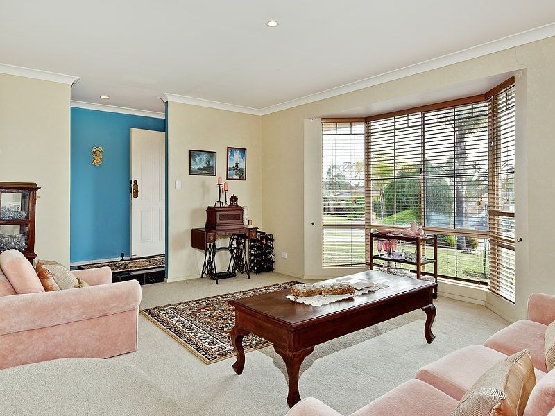 2 Shemels Court, Leeming WA 6149