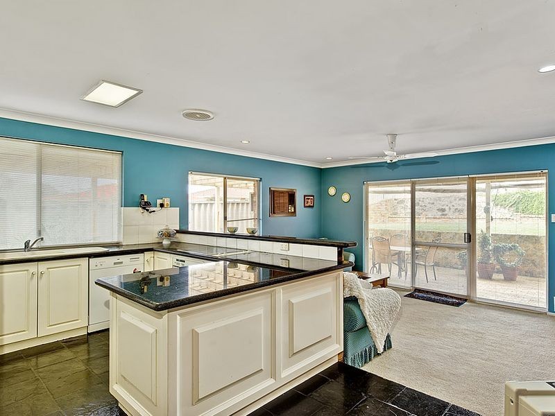 2 Shemels Court, Leeming WA 6149