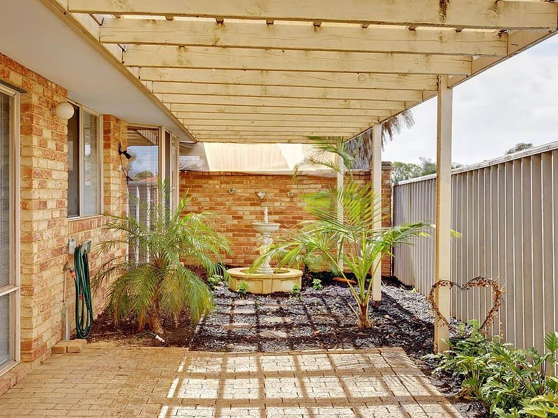 2 Shemels Court, Leeming WA 6149