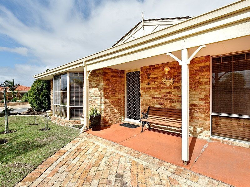 2 Shemels Court, Leeming WA 6149