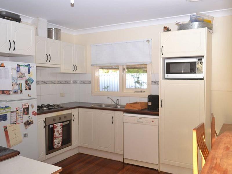 1 Juliet Road, Coolbellup WA 6163