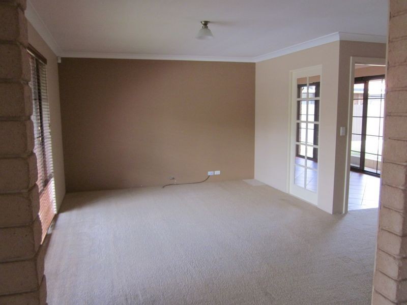 9 Shea Grove, Leeming WA 6149