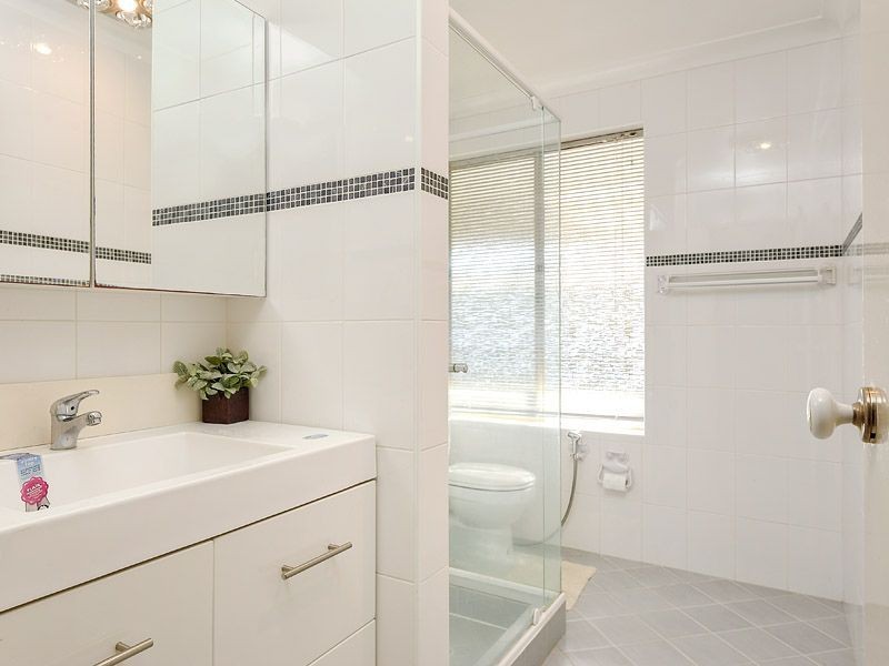 24 Gratwick Terrace, Murdoch WA 6150