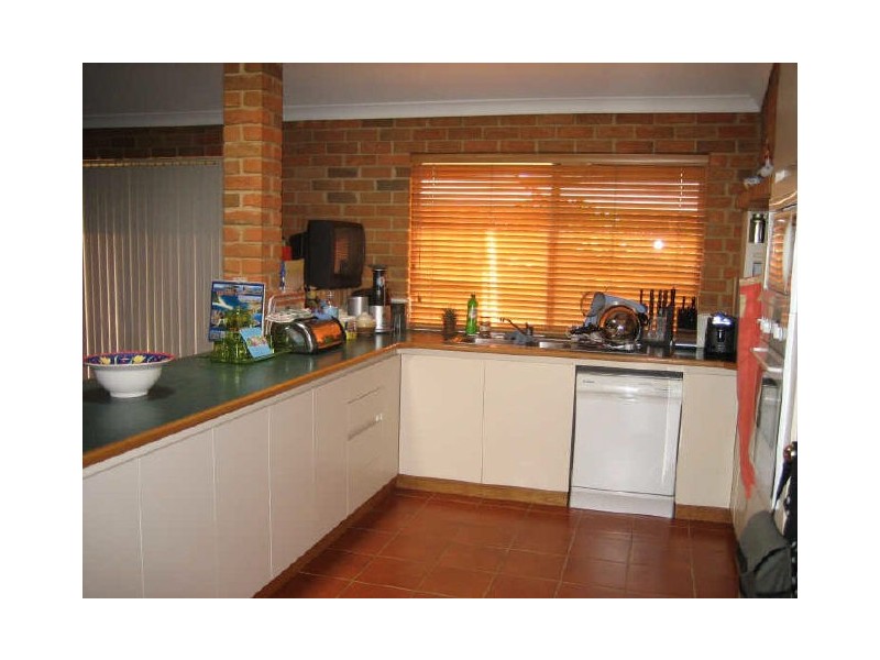 15 Goodwin Way, Leeming WA 6149