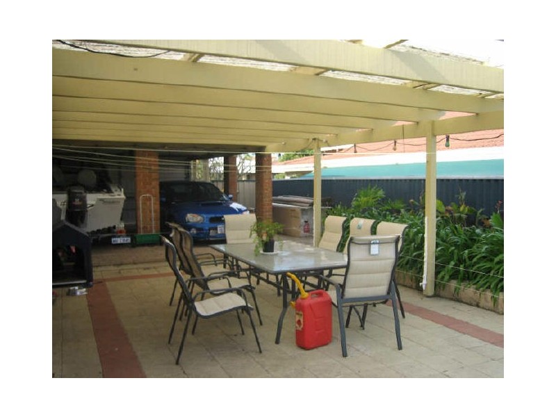 15 Goodwin Way, Leeming WA 6149