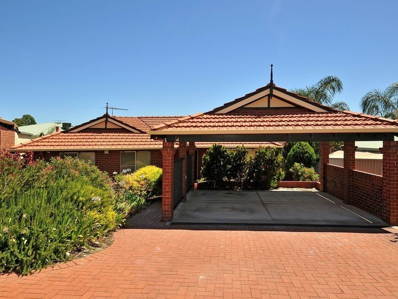 13B Maquire Way, Bull Creek WA 6149