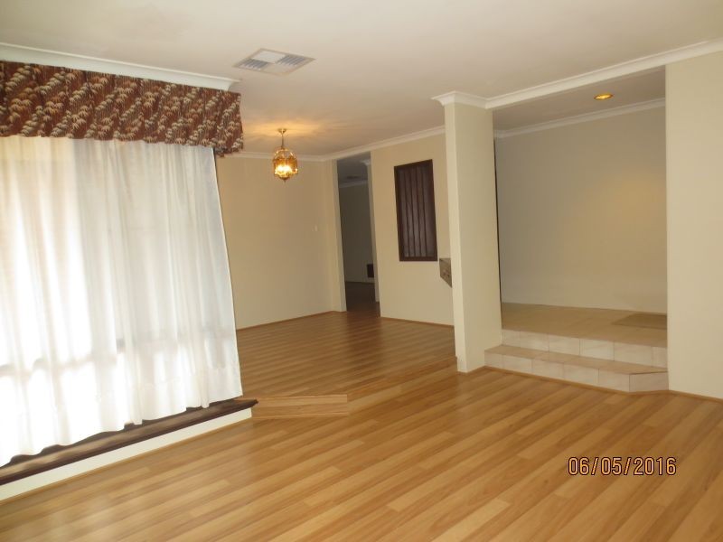 3 McKivett Crescent, Leeming WA 6149