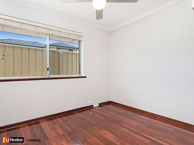 28 Kotisina Gardens, Munster WA 6166