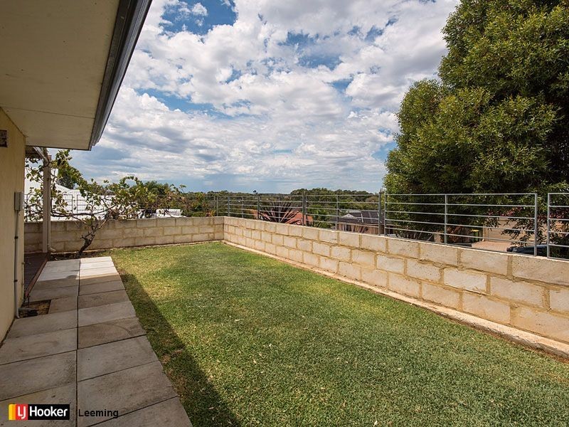 28 Kotisina Gardens, Munster WA 6166