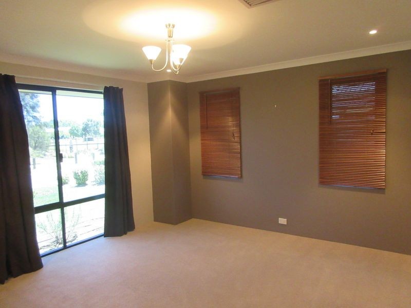 13 Hibiscus Way, Baldivis WA 6171