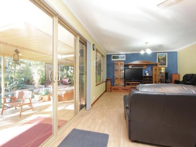 172 Corinthian Road East, Riverton WA 6148