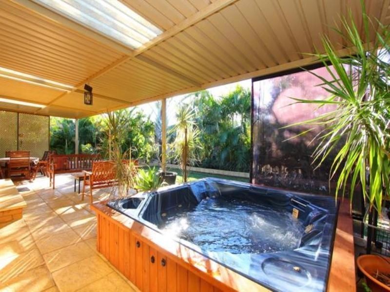 172 Corinthian Road East, Riverton WA 6148