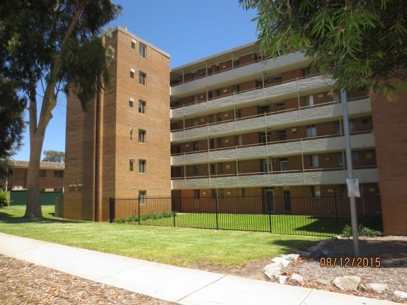 11/53 Leonard Street, Victoria Park WA 6100