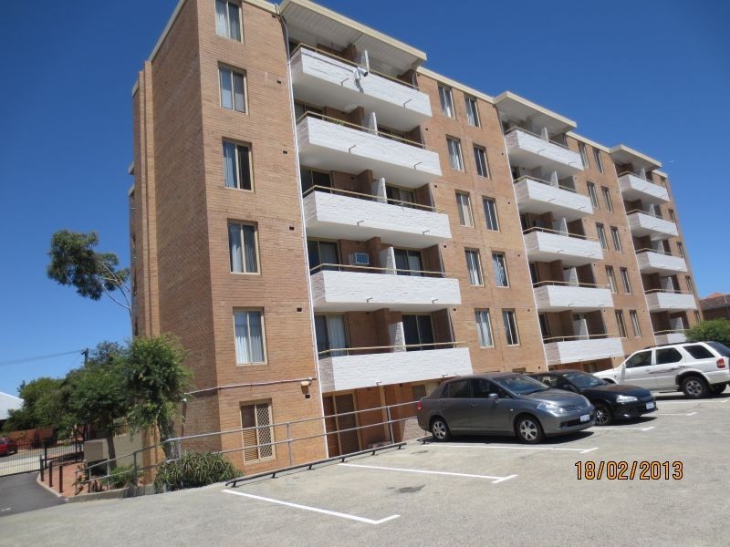 11/53 Leonard Street, Victoria Park WA 6100