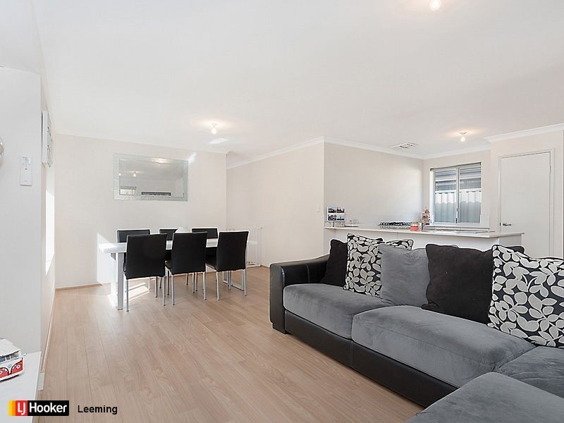 5 Wadham Link, Piara Waters WA 6112