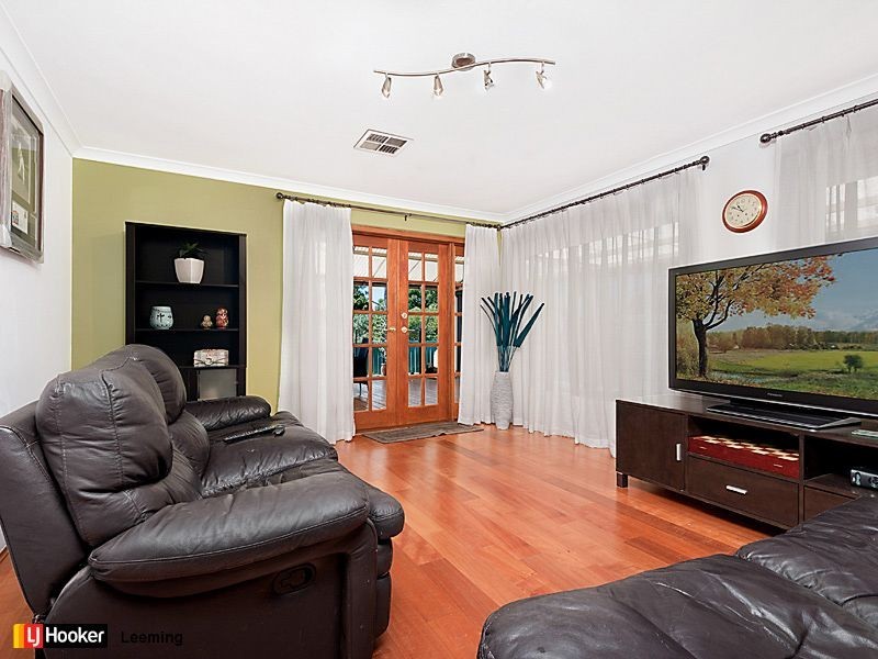 16 Laguna Green, Jandakot WA 6164
