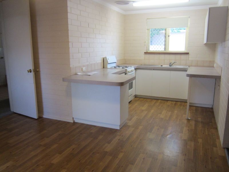 6 Watsonia Street, Maddington WA 6109