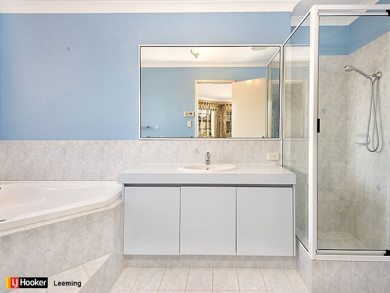 2 Maywood Avenue, Canning Vale WA 6155