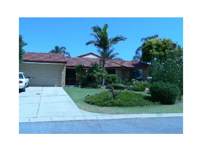 10 Meadow Grove, Leeming WA 6149