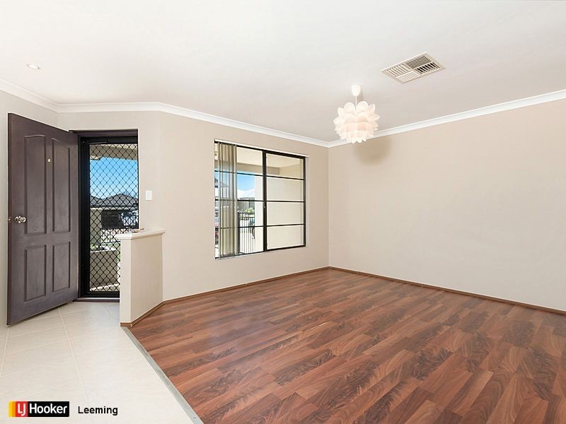 16 Mallard Way, Baldivis WA 6171