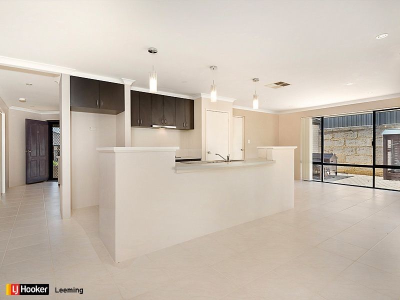 16 Mallard Way, Baldivis WA 6171