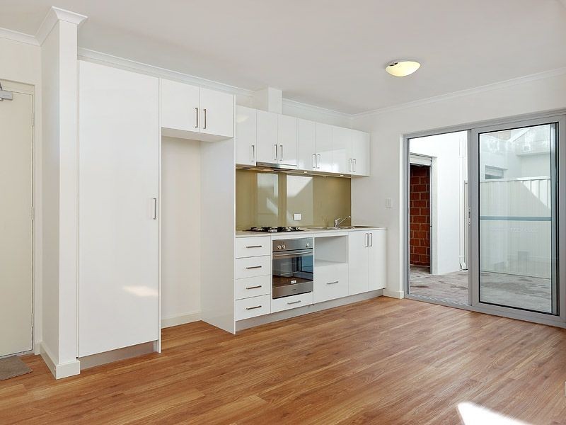 3/12 Bushlark Turn, Erskine WA 6210