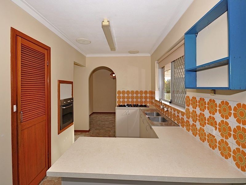 14 Stanbury Place, Kardinya WA 6163