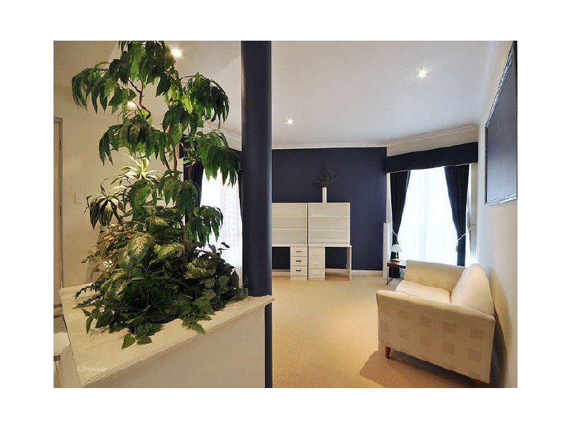 5 Arbor Grove, Leeming WA 6149