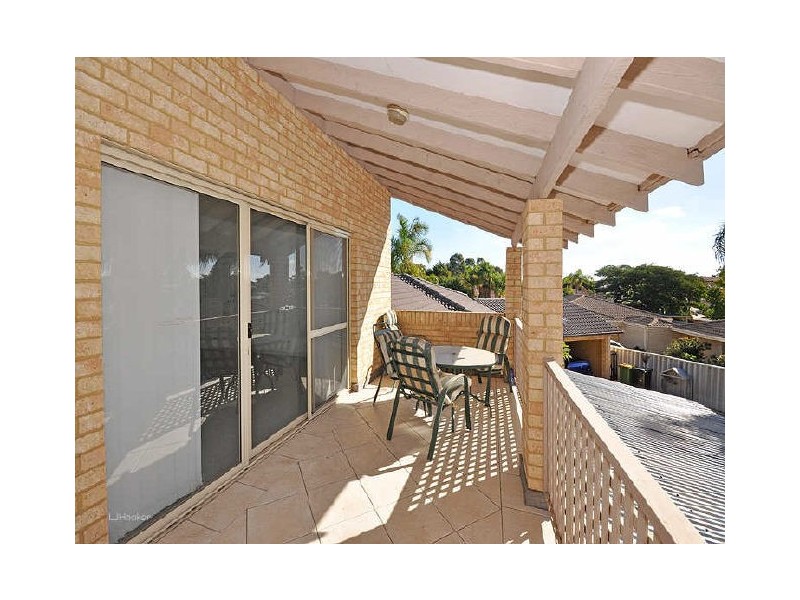 5 Arbor Grove, Leeming WA 6149