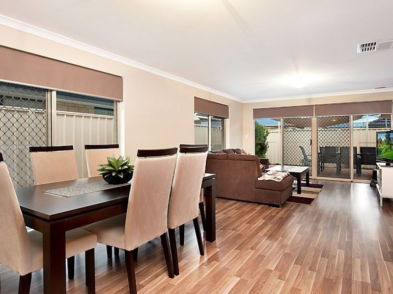 32 Flynn Street, Canning Vale WA 6155