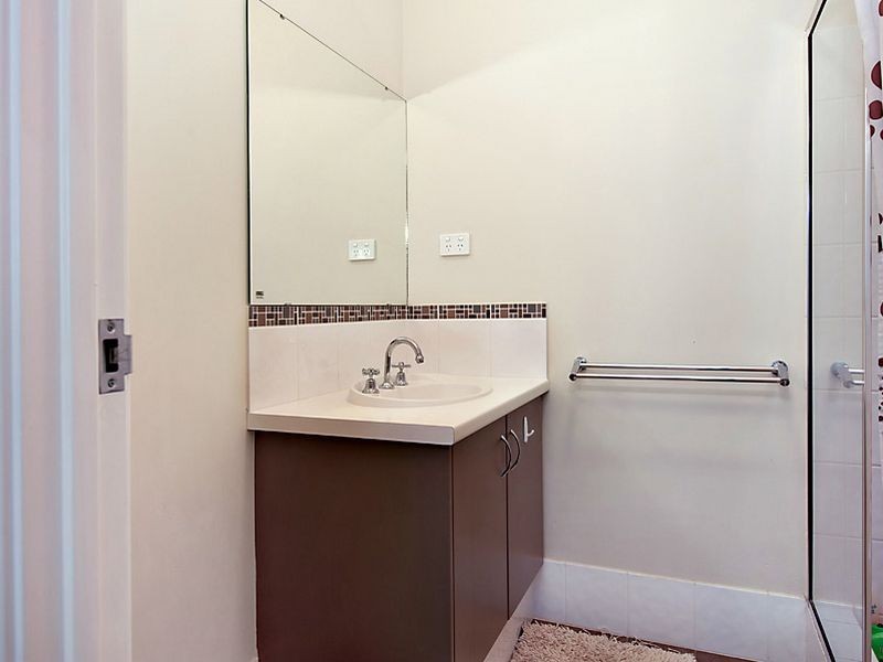 32 Flynn Street, Canning Vale WA 6155