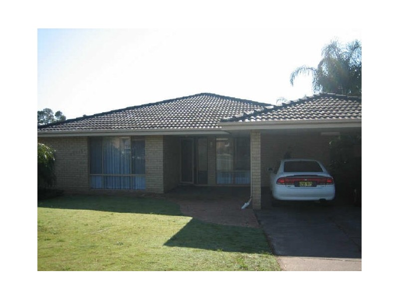 4 Tawson Place, Leeming WA 6149