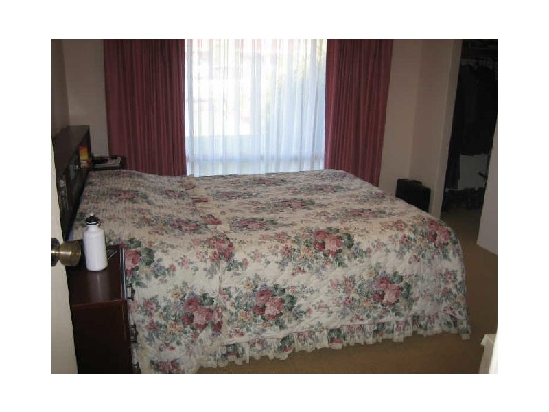 4 Tawson Place, Leeming WA 6149