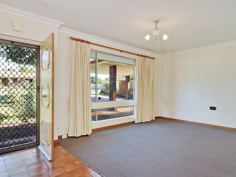 3 Endeavour Avenue, Bull Creek WA 6149