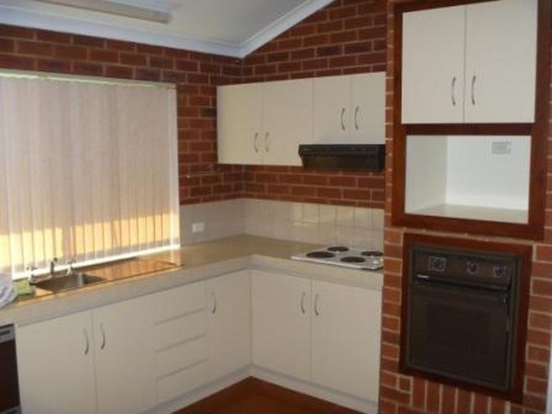 5 Spagnolo Place, Beckenham WA 6107