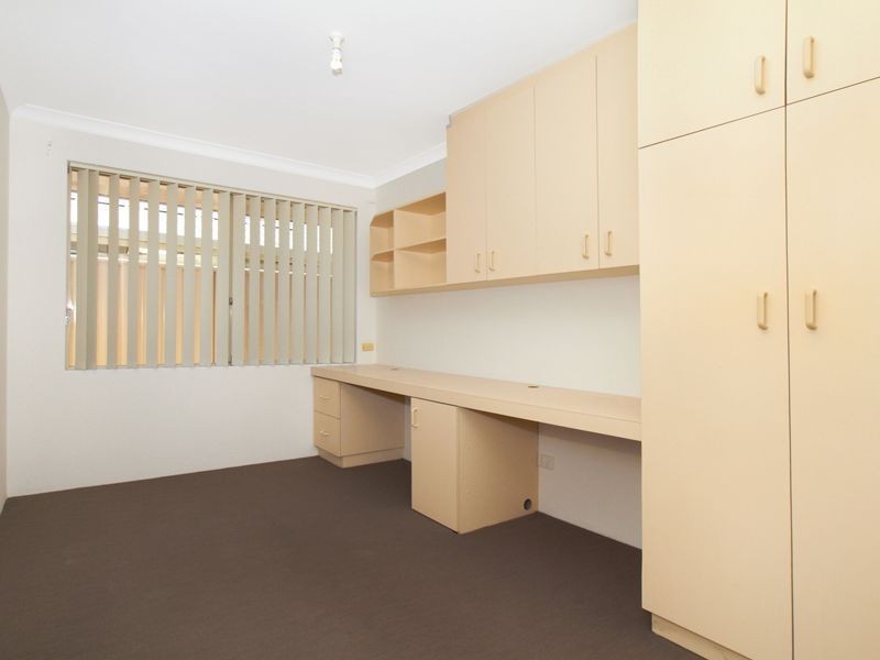 11 Green Vale Heights, Leeming WA 6149