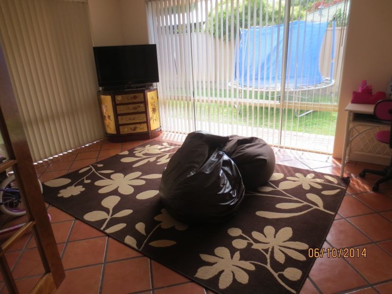 18 Mahogany Loop, Atwell WA 6164