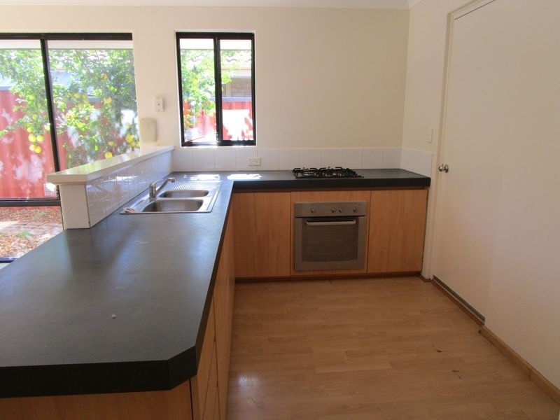 16 Senecio Lane, Beeliar WA 6164