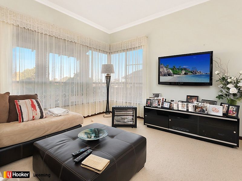 15 Hadley Gardens, Kardinya WA 6163
