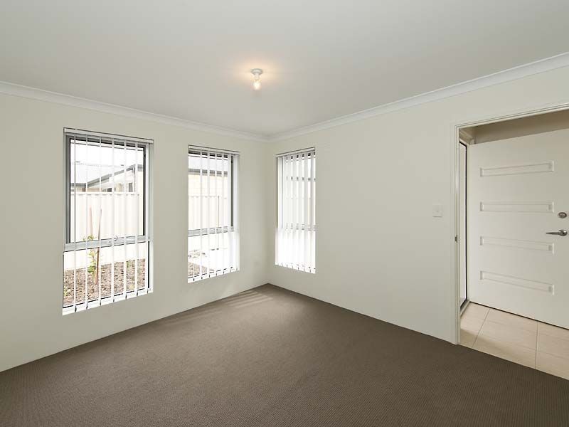 14/36 Wialki Lane, Canning Vale WA 6155