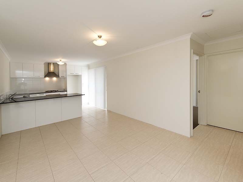14/36 Wialki Lane, Canning Vale WA 6155